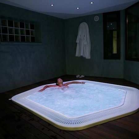 Hotel Villa De Торла Екстериор снимка