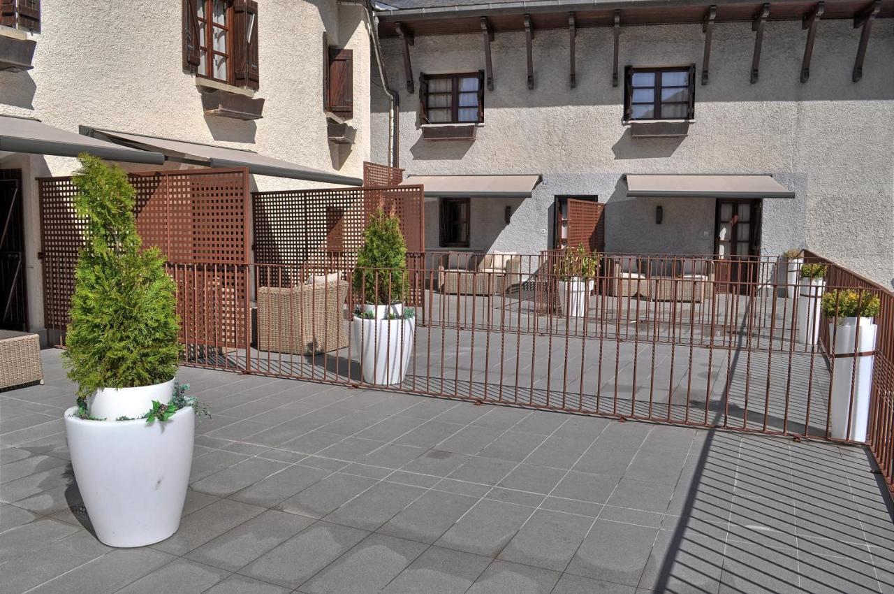 Hotel Villa De Торла Екстериор снимка