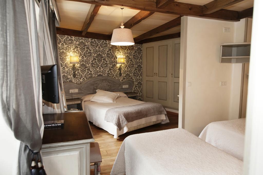Hotel Villa De Торла Екстериор снимка