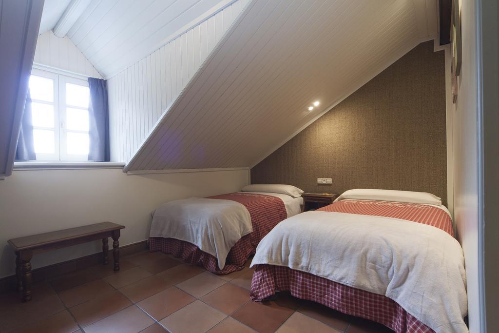 Hotel Villa De Торла Екстериор снимка