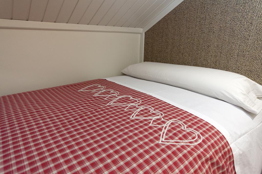 Hotel Villa De Торла Екстериор снимка