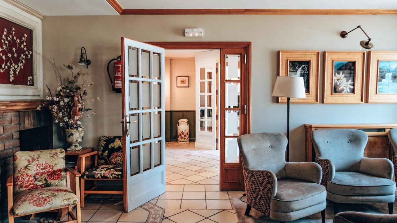 Hotel Villa De Торла Екстериор снимка