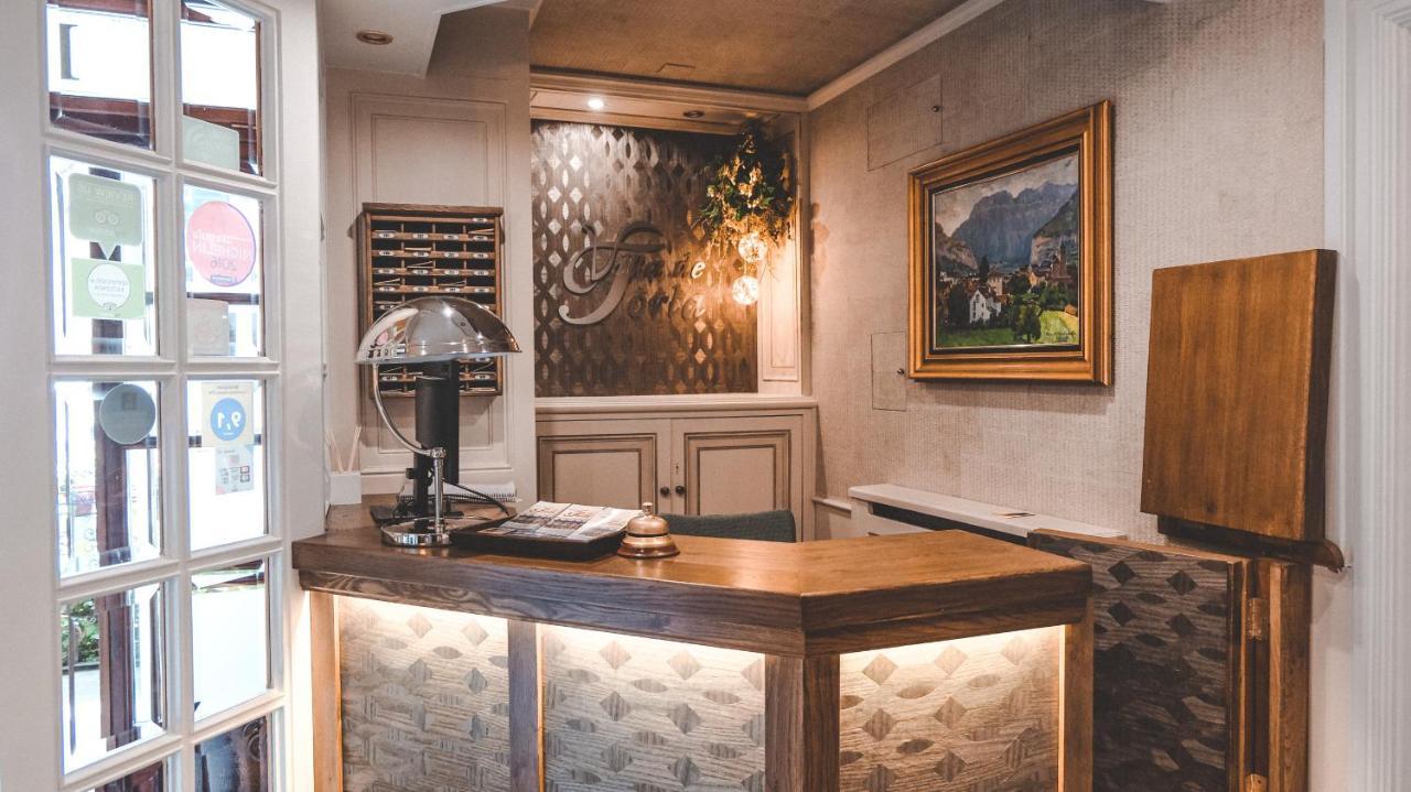 Hotel Villa De Торла Екстериор снимка